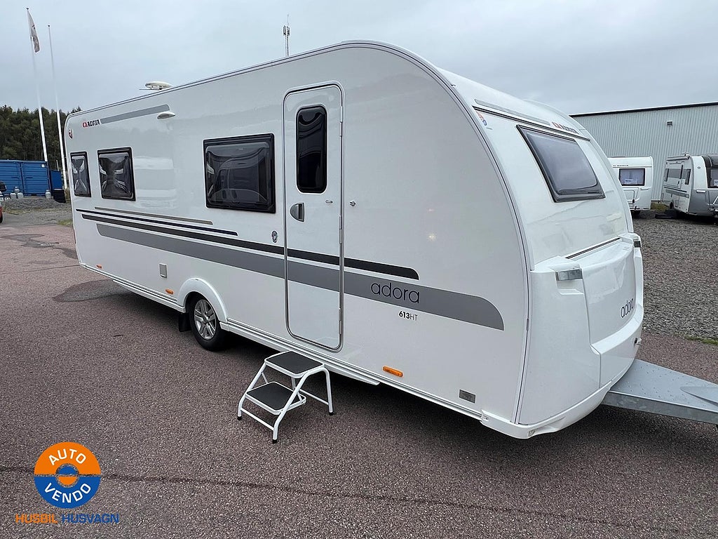 Adria Adora 613 HT *Frontkök