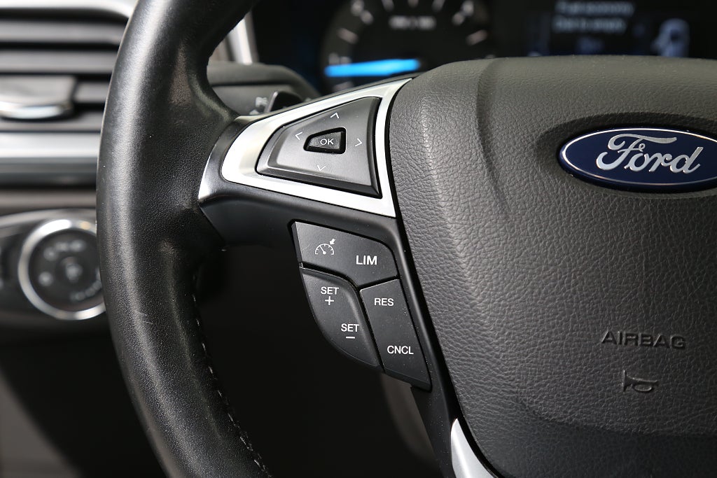 Ford Mondeo 2,0 TDCi 150hk Kombi Automat Drag 2017