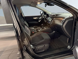 Nissan Qashqai 1.3 DIG-T DCT 360°kamera GPS Mvärm Drag S/V-hjul – bild 10
