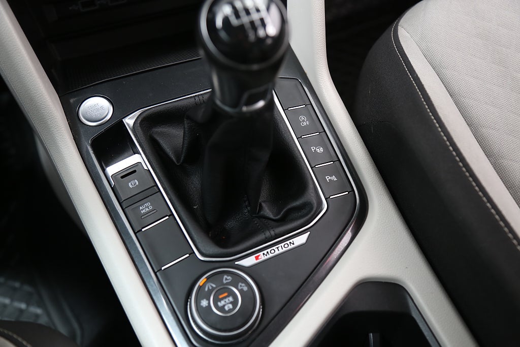 Volkswagen Tiguan 1,4 TSI Executive 4M Kamera P-Värmare Drag