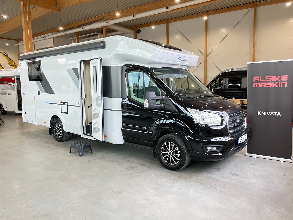 Sun Living S 75 SL / B-kort / Taksäng / Cykelställ /Auto 165hk / EL-patron