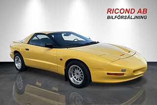 Brukt Pontiac Firebird 3.4