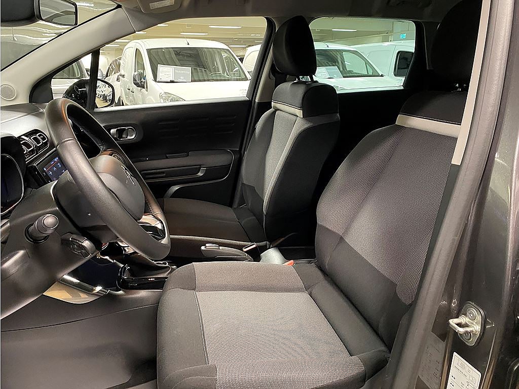 Bild på Citroën C3 Aircross Shine 1.2 PT 130hk Aut - CARPLAY, NAVI