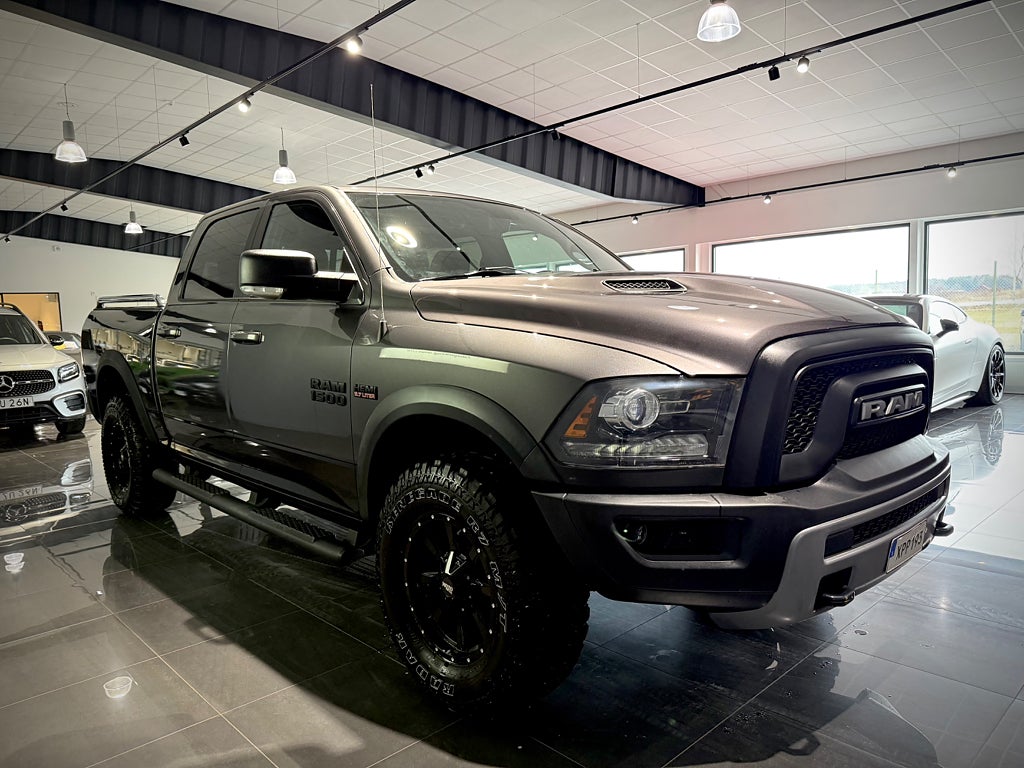 Dodge RAM 1500 Rebel 5,7 L Mkt fin o låga mil 4 X 4  394 hk - bild 21