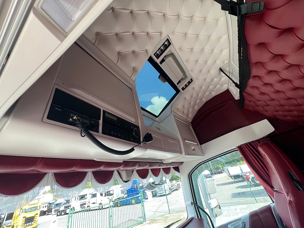 Volvo FH13 500 6x2 Dragbil med Hydraulik, Klädd hytt mm