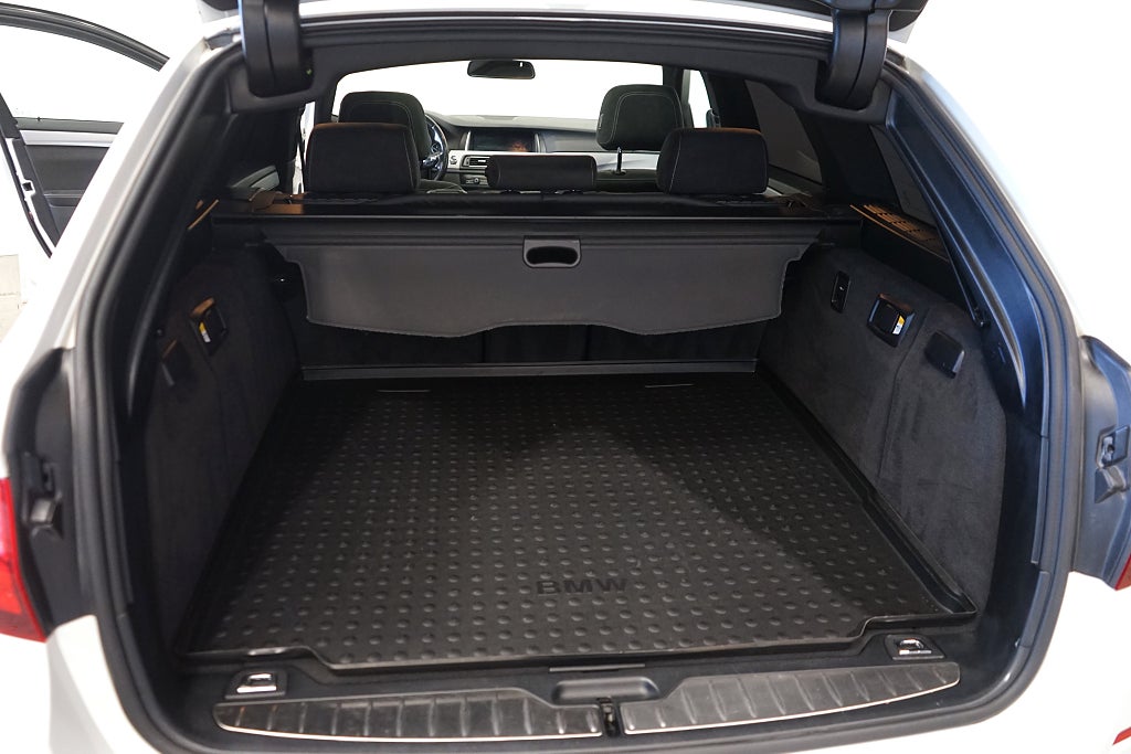 BMW 520d xDrive Touring Automat M Sport Panorama 184hk
