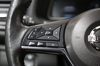 Halvkombi Nissan Leaf 15 av 24