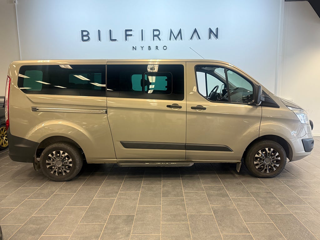 Ford Tourneo Custom 300 2.2 TDCi 9 Sits