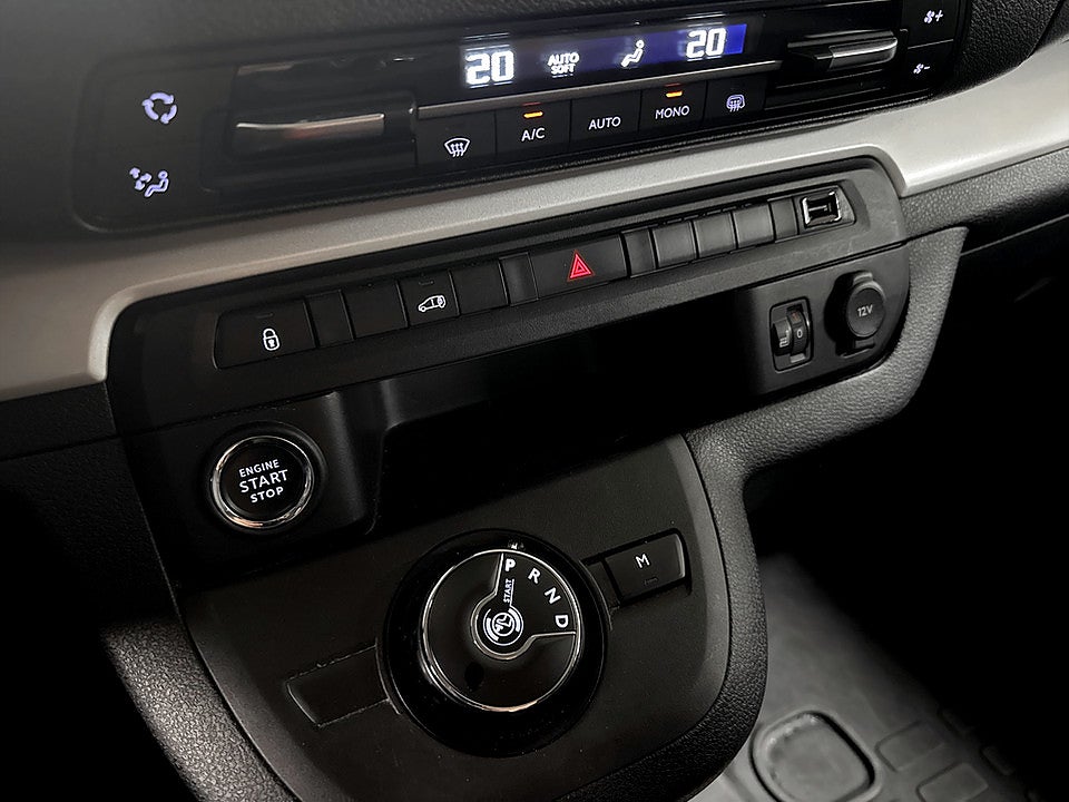 Bild på Peugeot Expert PRO+ 2.0 BHDi 145hk Aut DRAG B-KAMERA