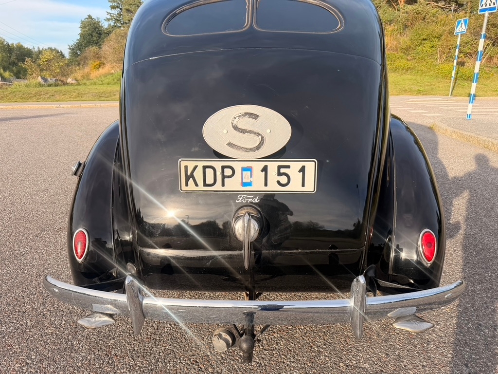 Ford Standard Fordor Sedan 2.2 V8 1939, bild 4/10