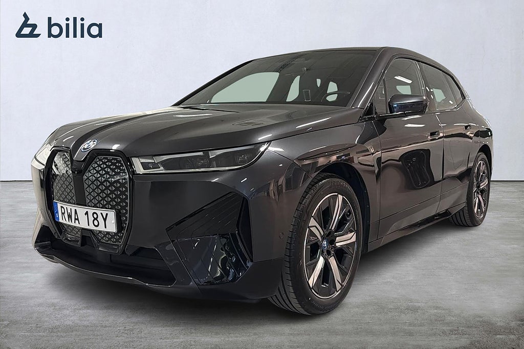 BMW iX xDrive40 Sportline | Comfort | Drag | H&K | Backkamera