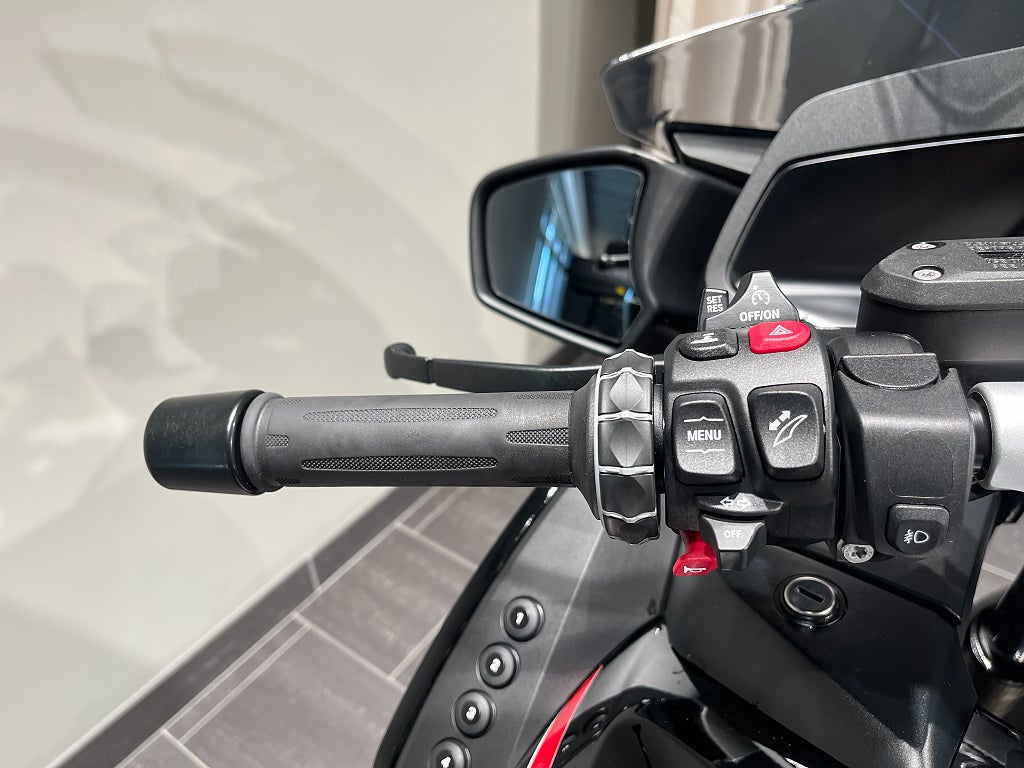 BMW R1250RT/3,45%/Akrapovic/Dynamic/Triple Black