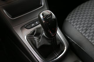 Halvkombi Opel Astra 18 av 22