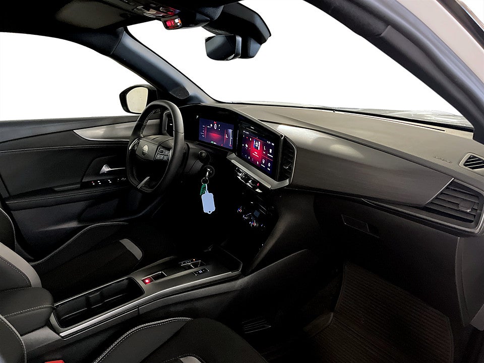 Bild på Opel Mokka GS Hybrid 1.2 Turbo 145hk Aut B-KAMERA CARPLAY