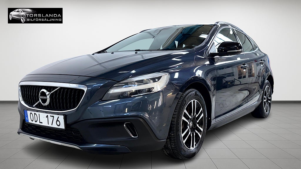 Volvo V40 Cross Country T3 152 Momentum Krok V-hjul 