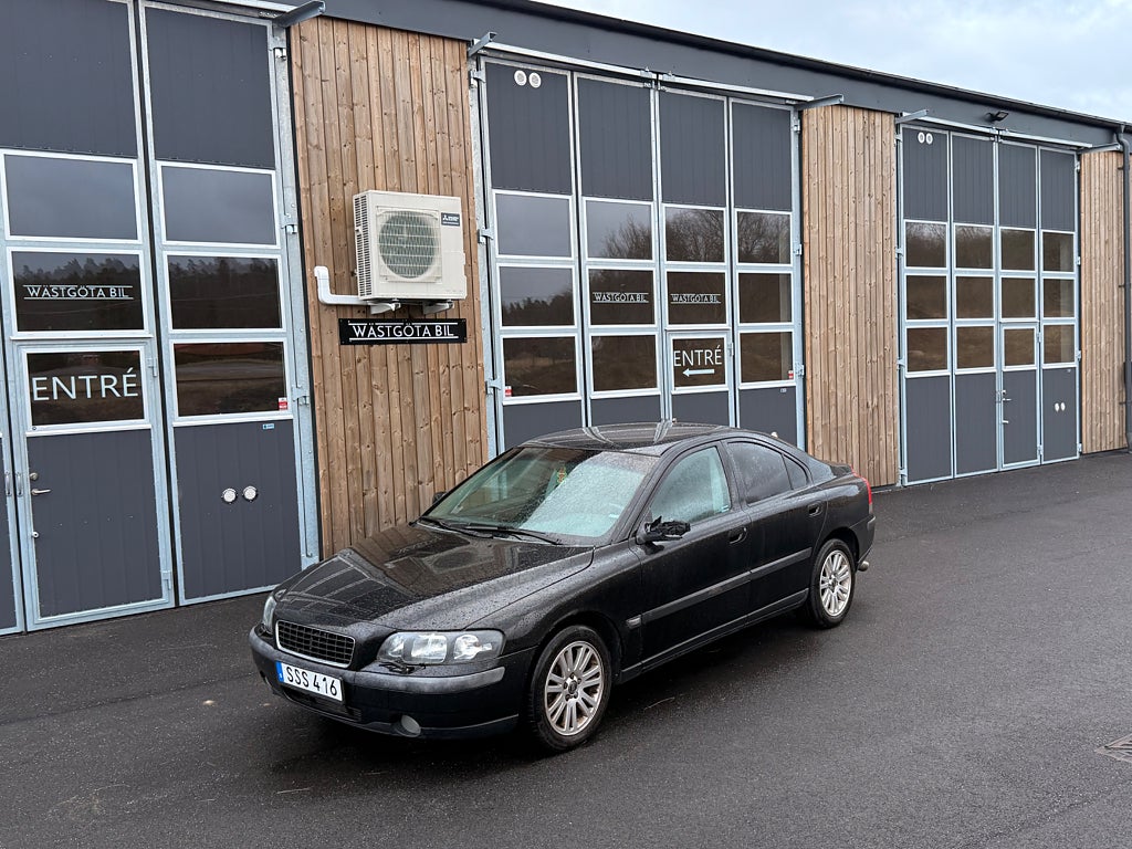 Volvo S60 2.4T  | 200hk