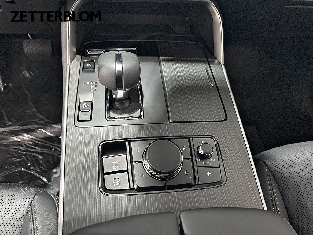 SUV Mazda CX-60 13 av 17