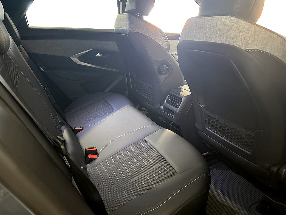 Bild på Peugeot 3008 GT Hybrid 145hk Aut B-KAMERA CARPLAY