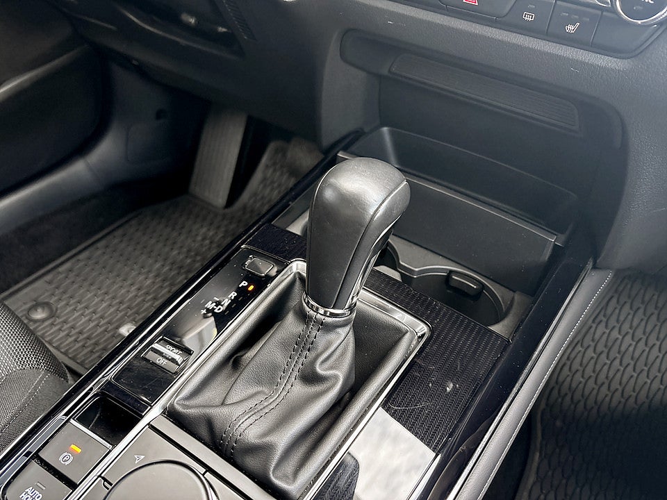 Bild på Mazda CX-30 2.0 e-SKYACTIV-G M 150hk B-KAMERA NAVI