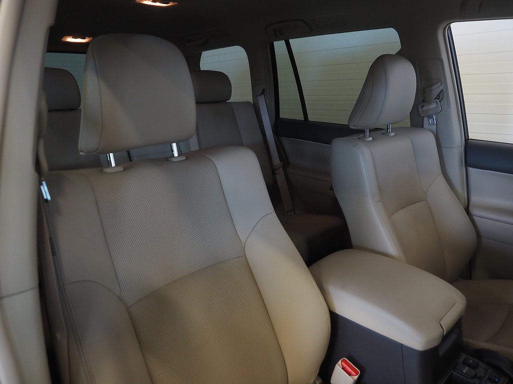 Toyota Land Cruiser 2.8 D-4D 4WD 7-sits Premium D-Värm Drag 2023