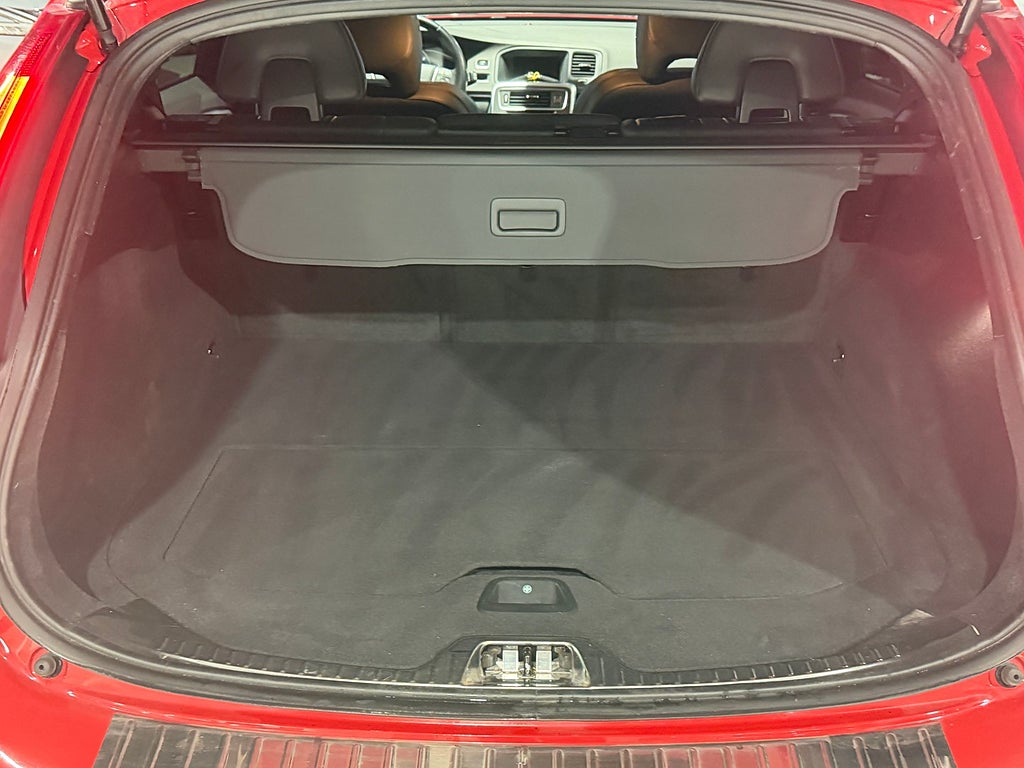 Volvo V60 Cross Country D4 Classic Summum AUT Drag VOC 2018