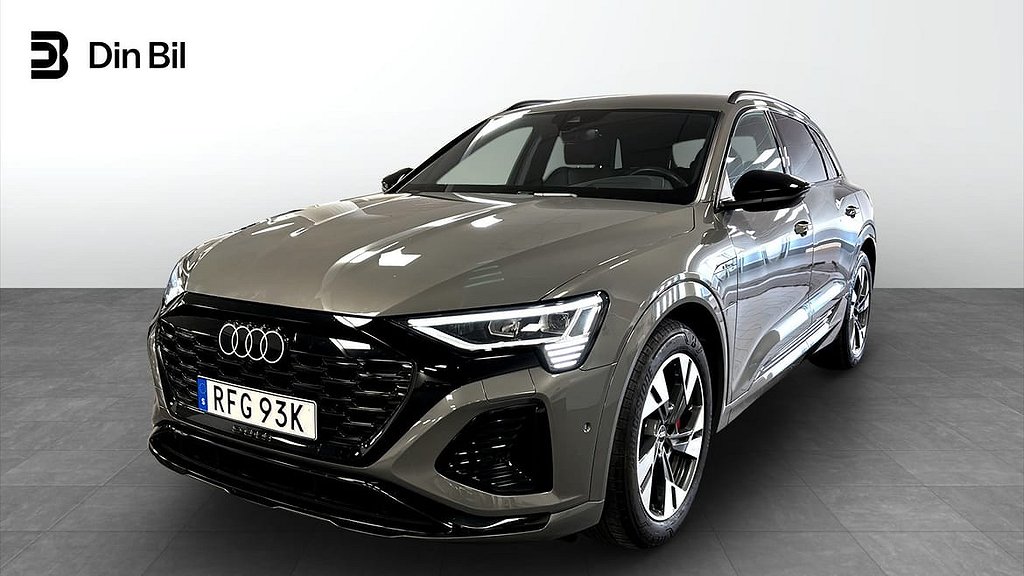 Audi Q8 55 e-tron quattro 408hk