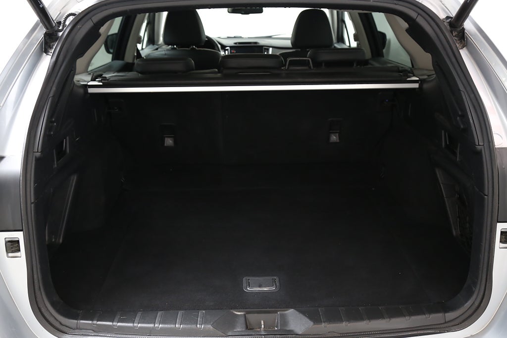 Subaru Outback 2,5i 169hk Limited Xfuel AWD Skinn Motorv Dragkrok