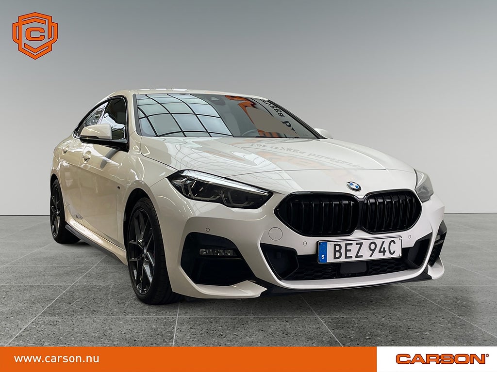 BMW 220 d xDrive Gran Coupé M Sport Cockpit Apple Drag