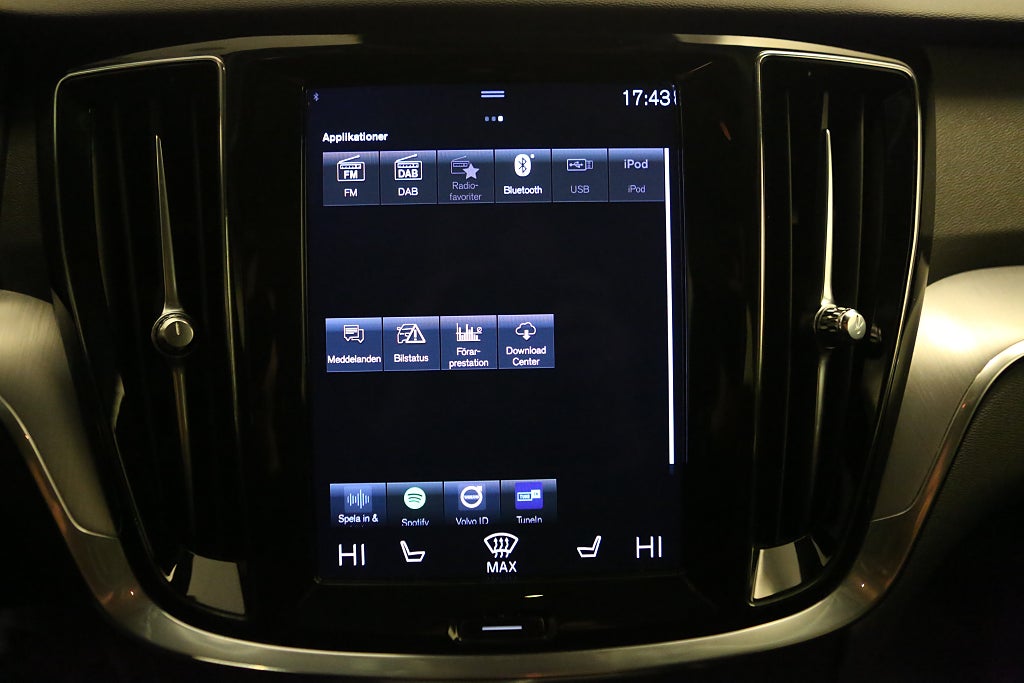 Volvo V60 B4 Diesel 197hk Momentum Adv Aut VOC Leasbar 2022