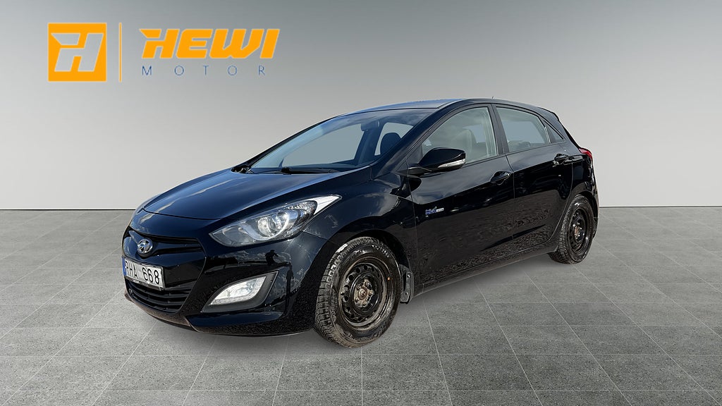 Hyundai i30 5-dörrar 1.6 GDI|En brukare|Motorvärm|Parkeringssensor