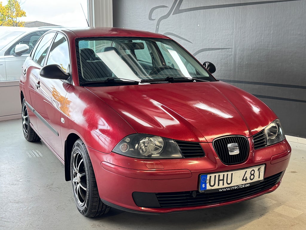 Seat Ibiza 1.4 MPI 16v 75hk | Nybesiktad