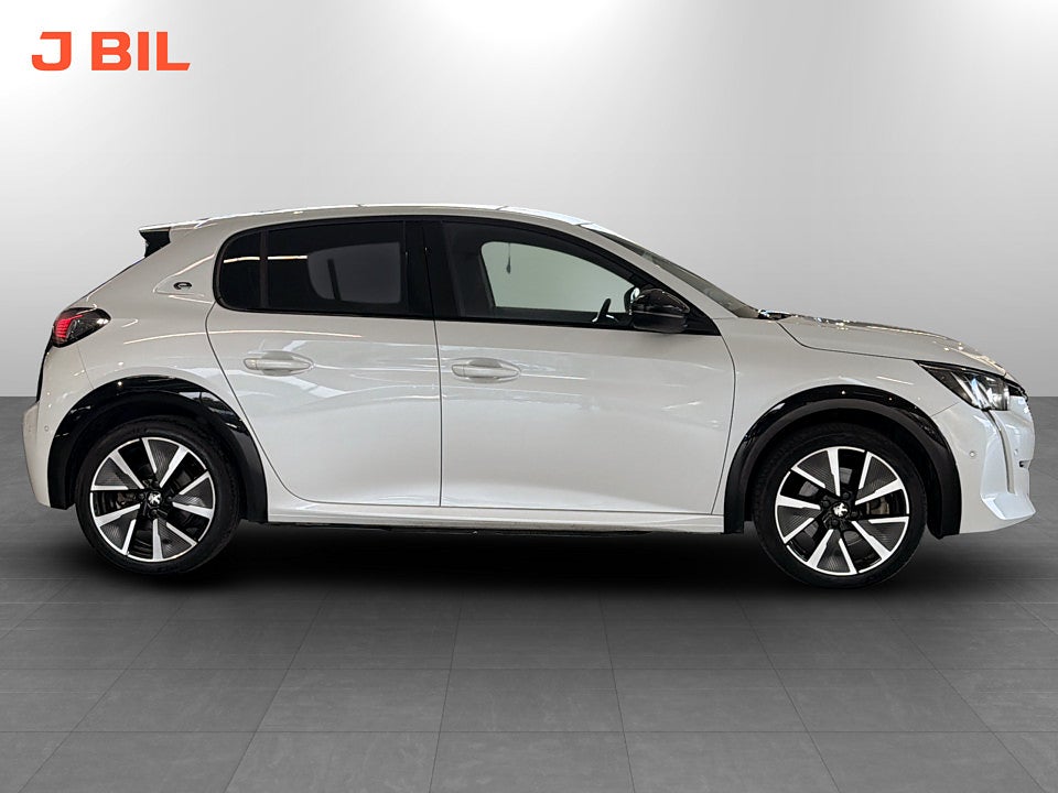 Bild på Peugeot E-208 GT 50kWh 136hk Aut B-KAMERA CARPLAY NAVI