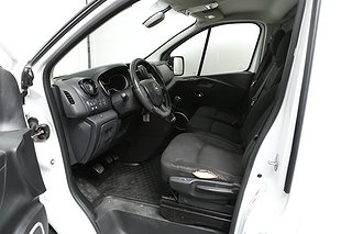 Transportbil - Skåp Opel Vivaro 7 av 15