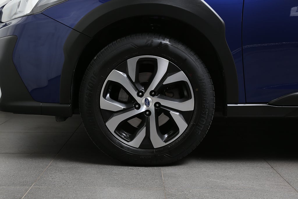 Subaru Outback 2,5i XFuel Touring AWD Skinn I Taklucka I H/K I Drag 2022