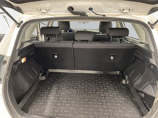 Toyota Auris Hybrid e-CVT Active Vinterhjul/Backkamera/BT
