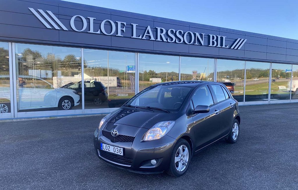 Toyota Yaris 5-dörrar 1.33 Dual VVT-i  9900mil 1 ägare