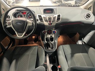 Halvkombi Ford Fiesta 13 av 22