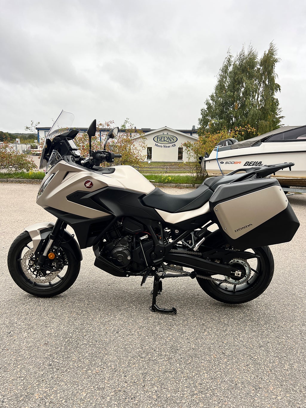 Honda NT1100 ES 2026 - miniatyr 3