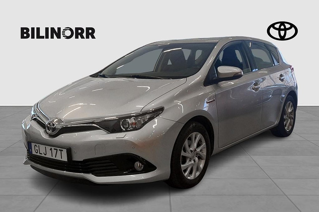 Toyota Auris Hybrid 1,8 HSD 5D ACTIVE endast 3596 mil