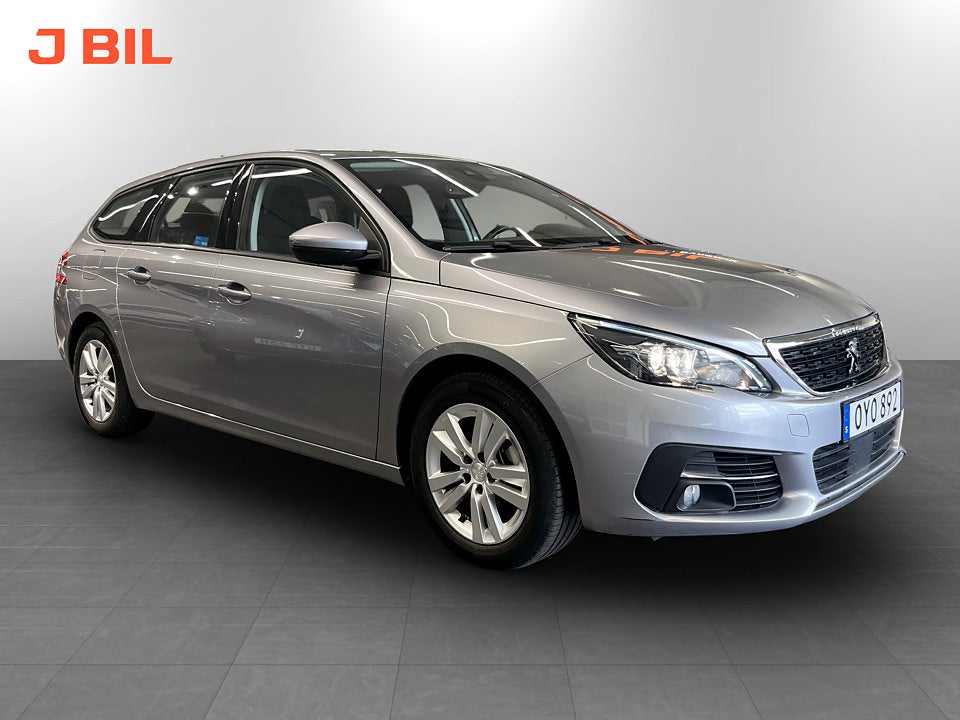 Peugeot 308 sw Active 1.2 PT 130hk Aut BACKSENSORER EN ÄGARE