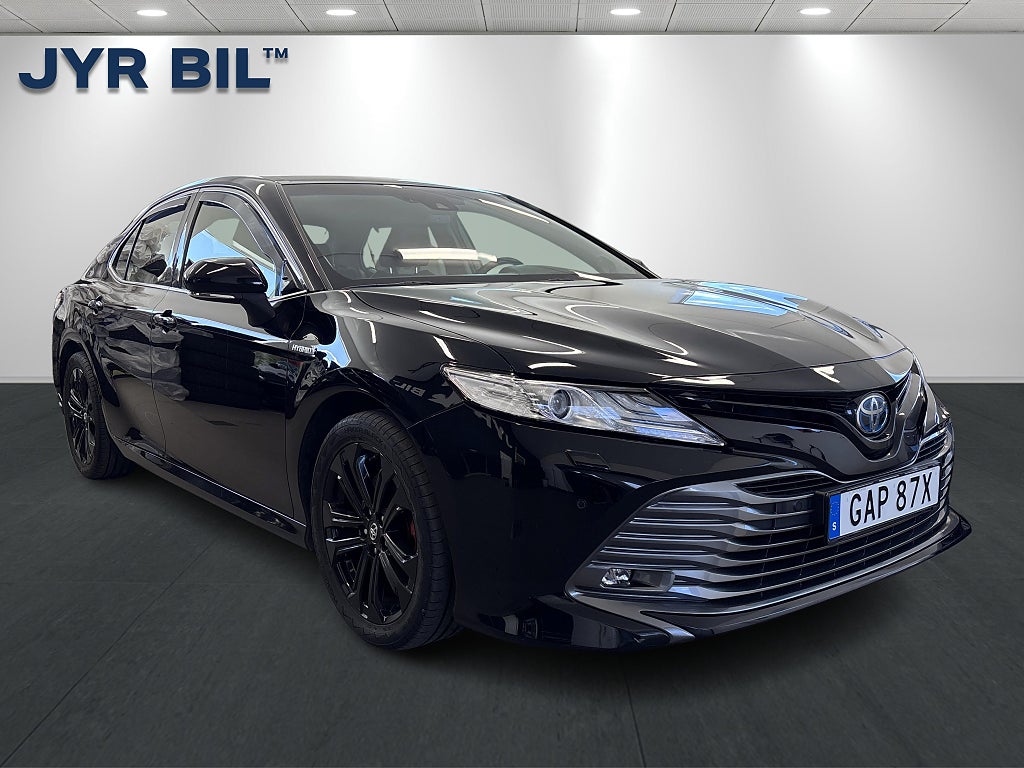 Toyota Camry Hybrid CVT Executive / JBL / GPS / Skinn / Kamera