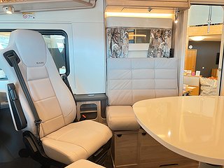 Husbil-integrerad Kabe TMI 860 LGB Imperial 16 av 41