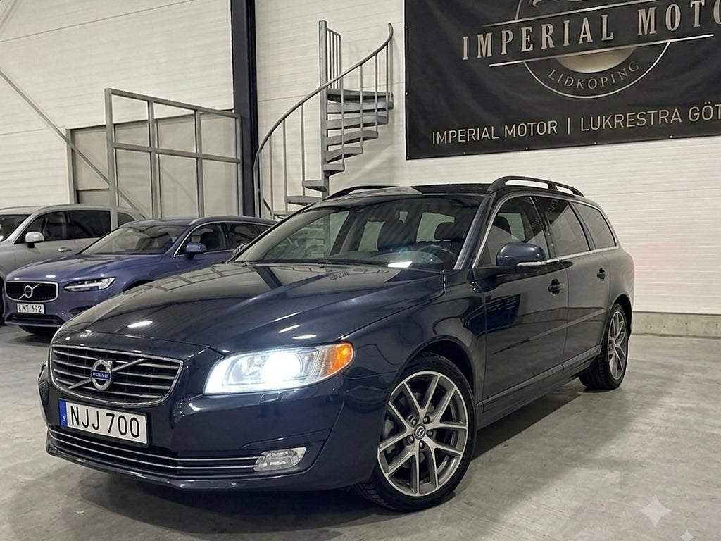 Volvo V70 D2 Geartronic Momentum Euro 5// Nybesiktad/ Dragkrok