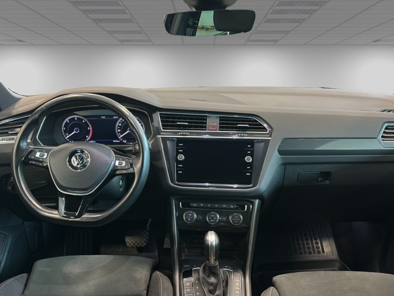 Volkswagen Tiguan 2018, bild 7/36