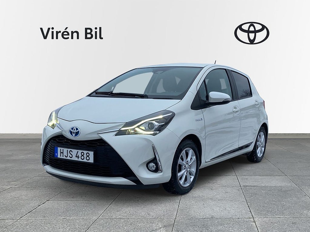 Toyota Yaris Hybrid 1,5 Style (V-hjul+Motorv)