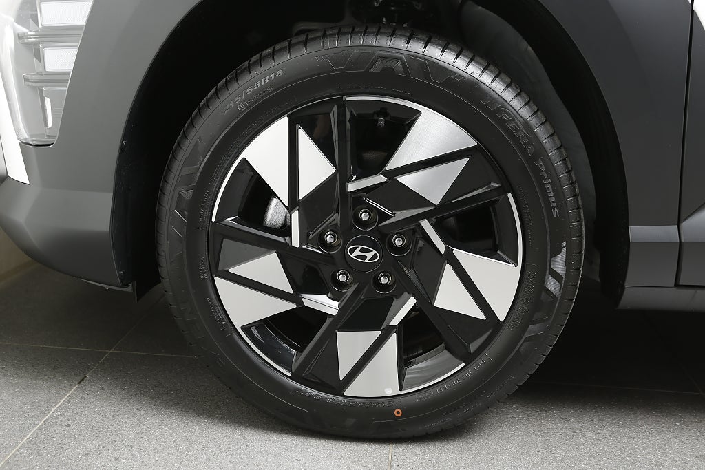 Hyundai Kona Fullhybrid Essential Navigation Kamera *Superkampanj*