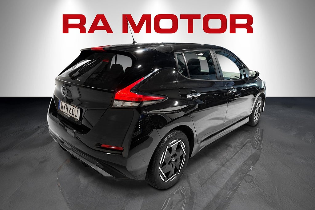 Nissan Leaf ACENTA | NYSERVAD | 40kwh | Adaptiv farthållare 2022