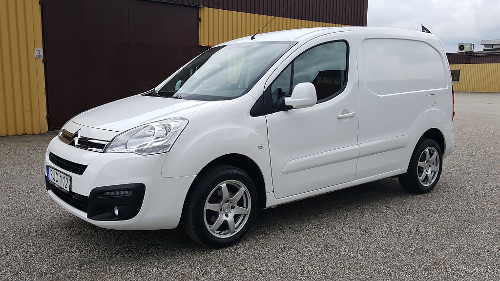 Citroën Berlingo 1.6 BlueHDi 100hk Skåp 6895mil