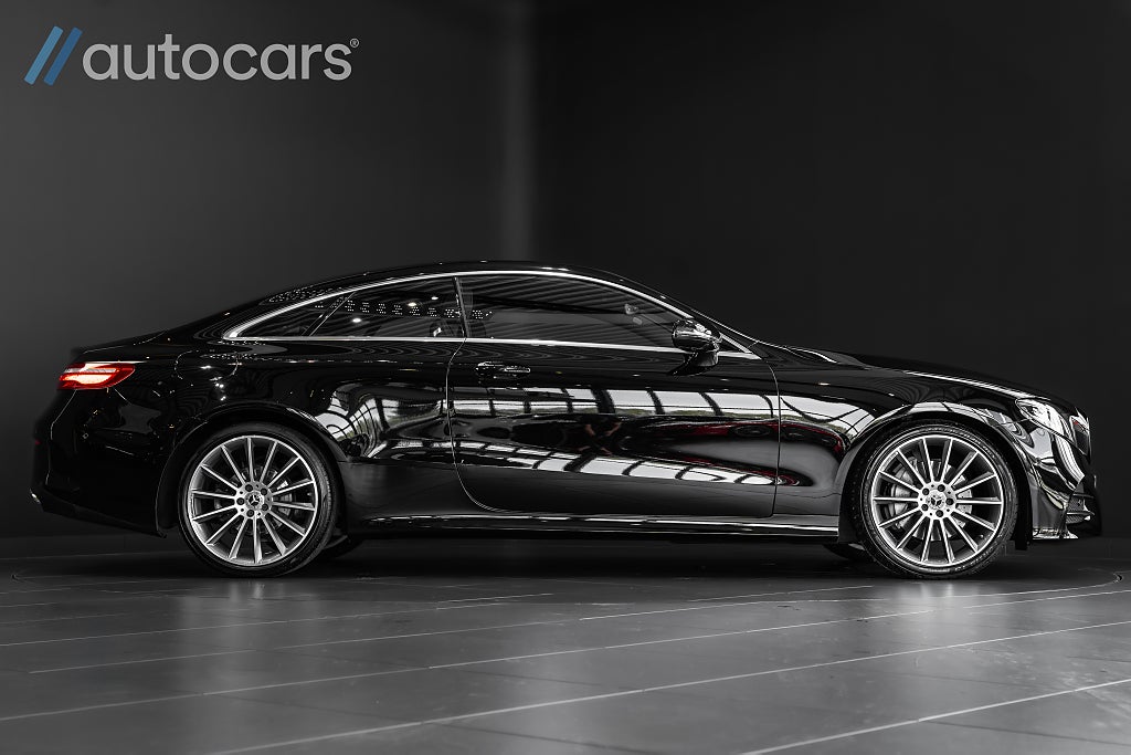 Mercedes-Benz E 220 d Coupé 9G AMG|Widescreen |20"|Se Utr