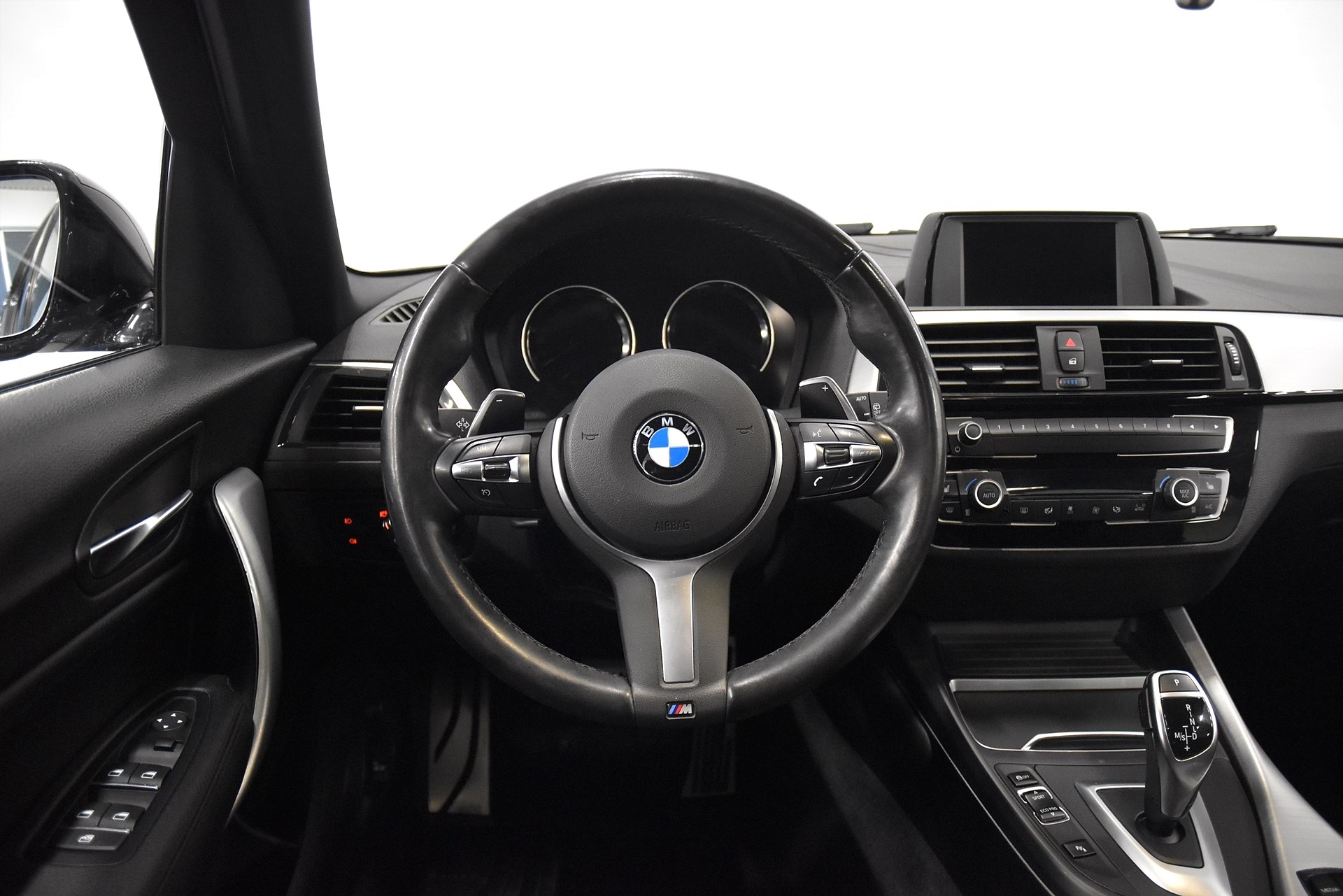 BMW 120 2019, bild 2/10